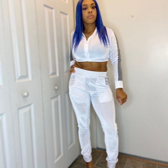 Meet your Posher, Lalah - Picture 2 of 2